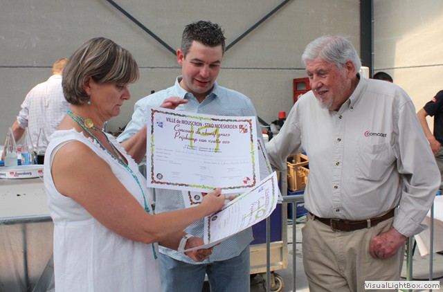 Visite de la ministre à la boucherie de la ferme Pondrôme